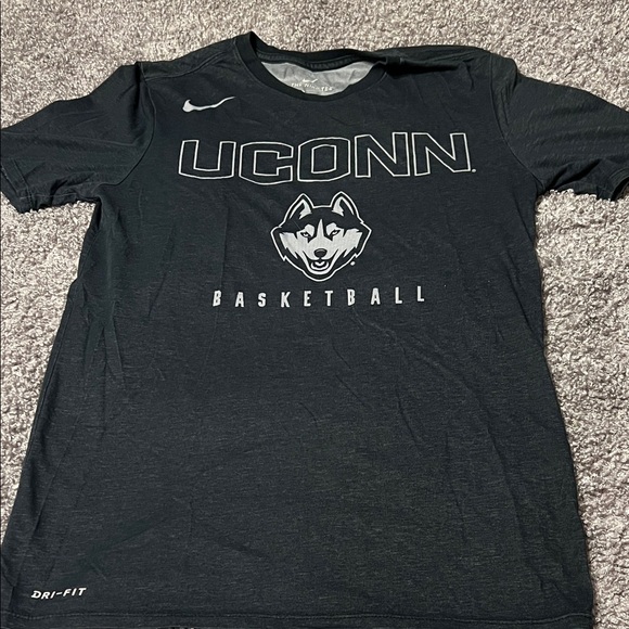 Nike Other - Nike UConn Basketball Black Tee